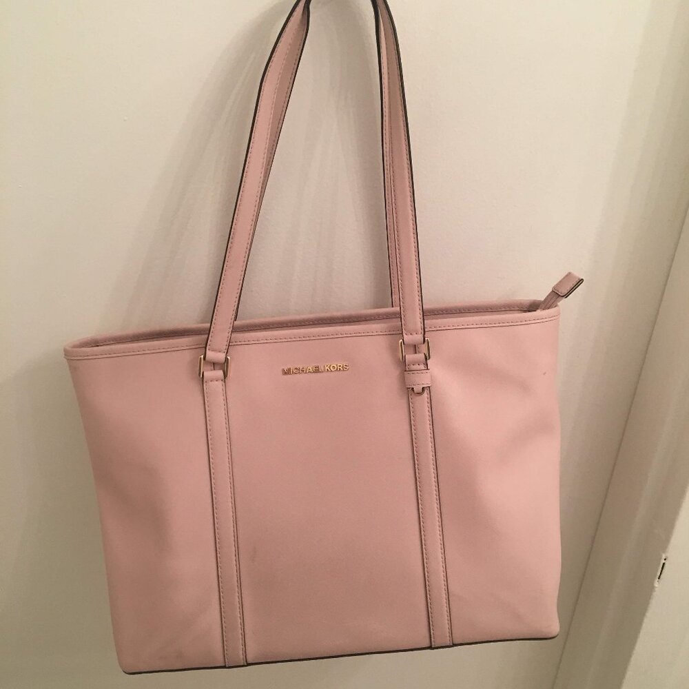 Michael Kors bag